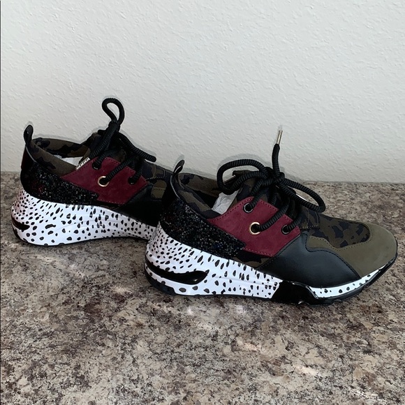 steve madden sneakers army
